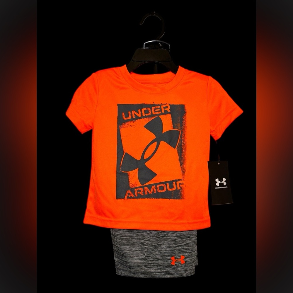 Under Armour Blaze Orange Performance Tee & Short 2-Piece Athletic Set